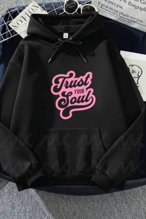 capuche avec design Trust Your Soul noir